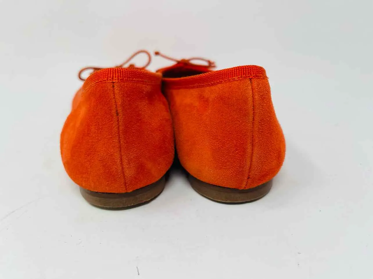 Ann Mashburn Size 6.5 Orange Bow(s) Suede Shoes Flats