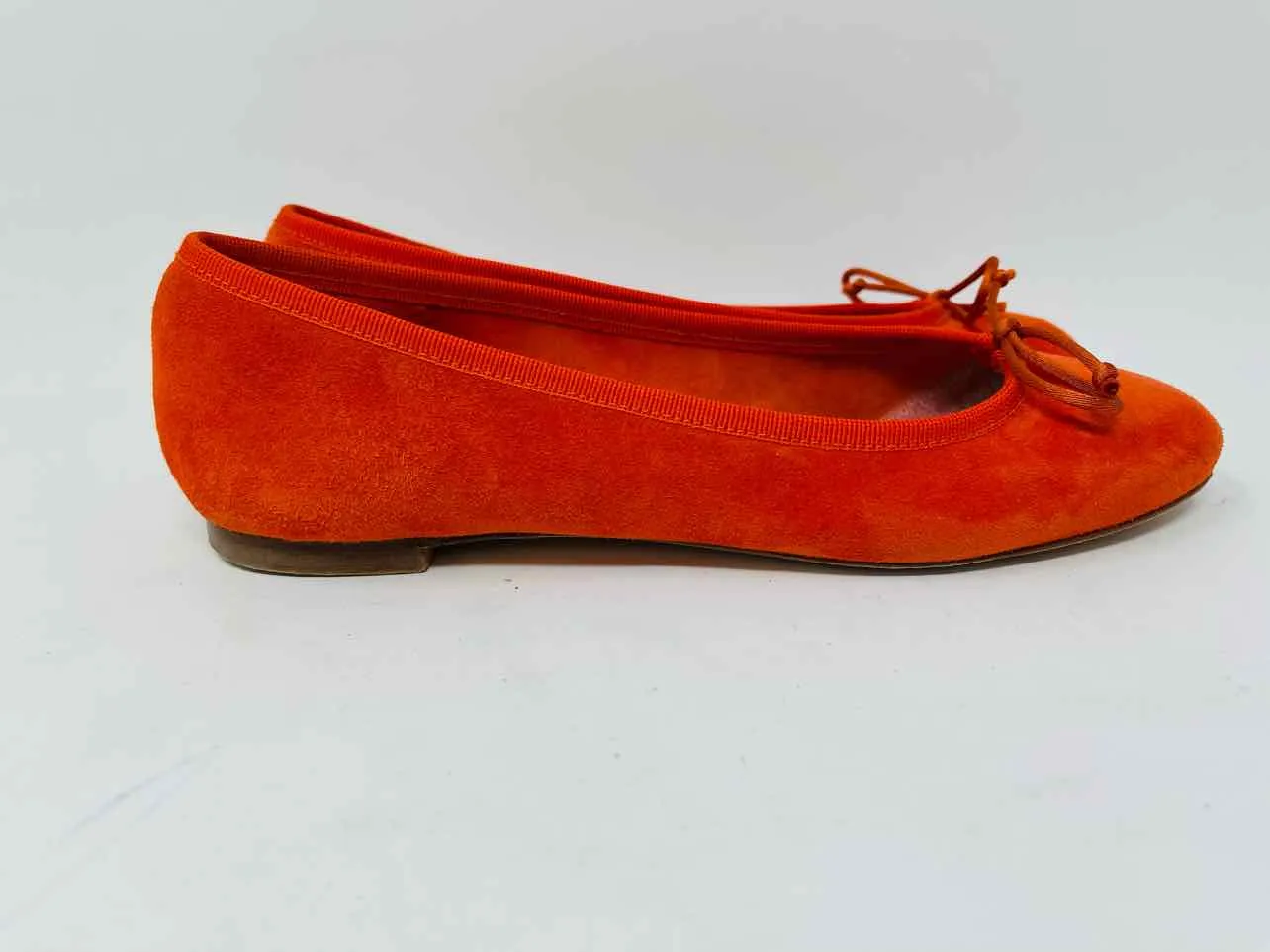 Ann Mashburn Size 6.5 Orange Bow(s) Suede Shoes Flats