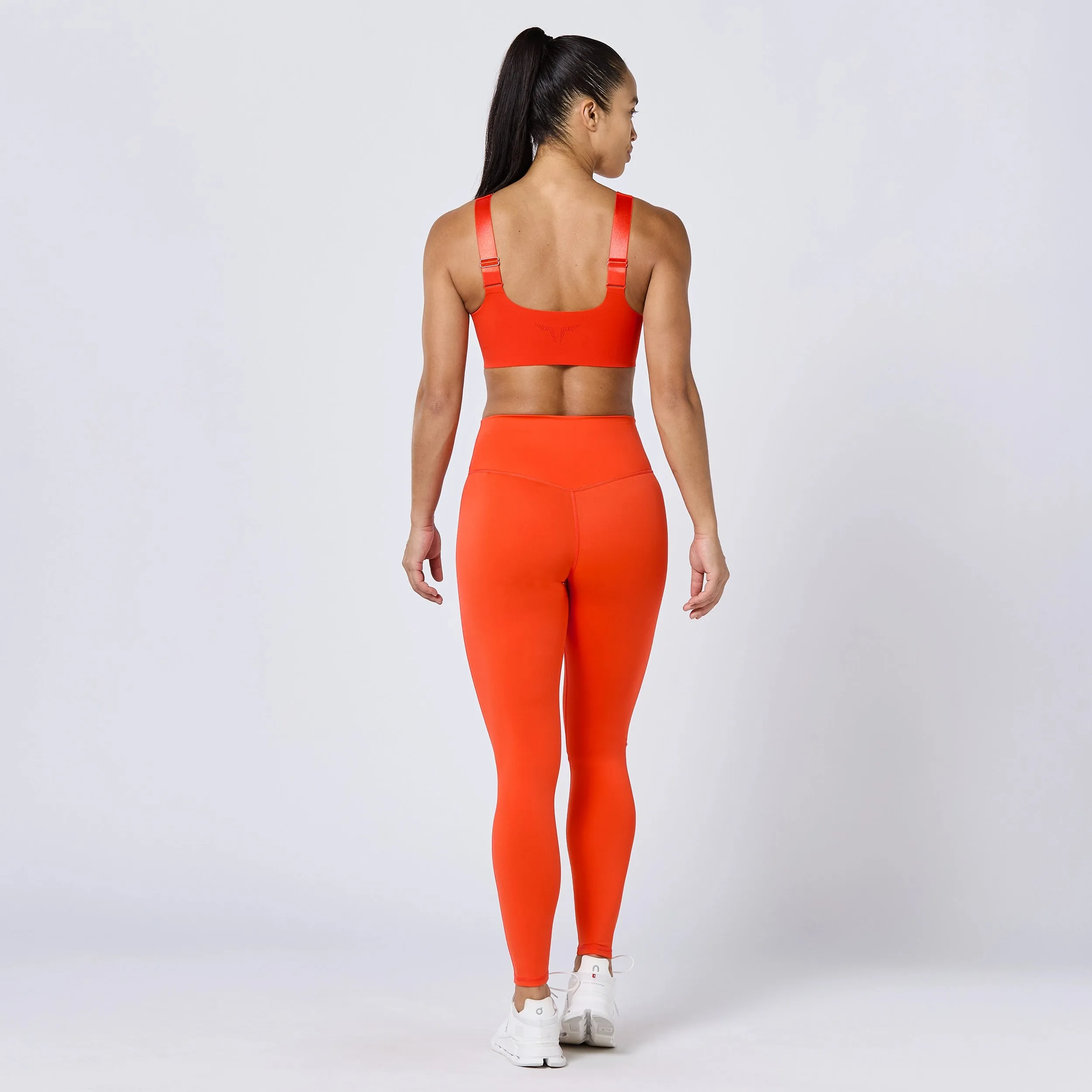 Core Agile ACT Leggings 27" - Orange.Com