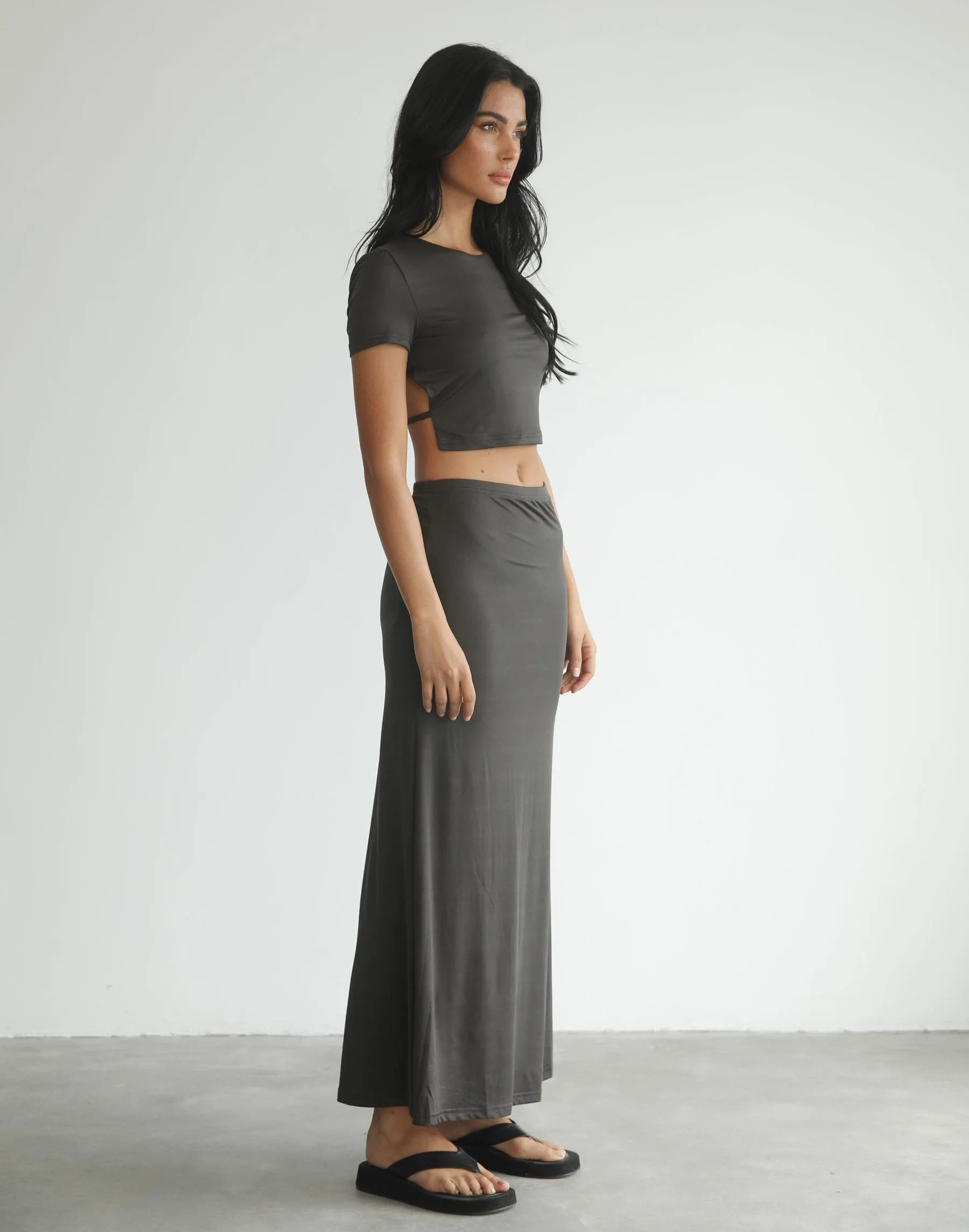 Tilse Crop Top (Charcoal)