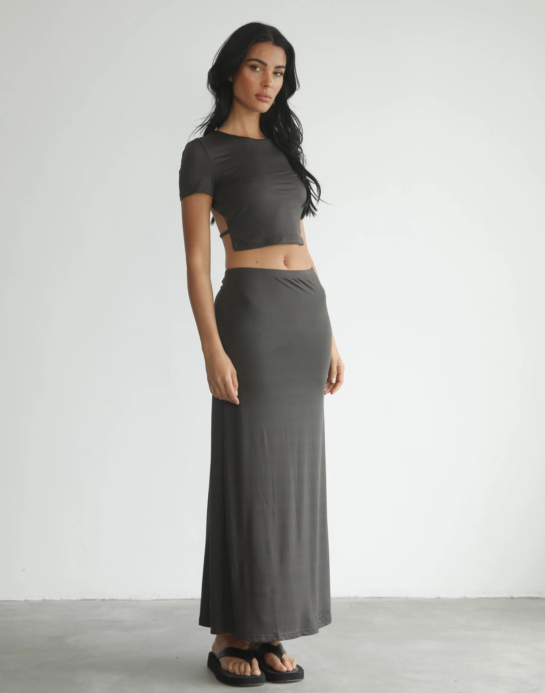 Tilse Crop Top (Charcoal)